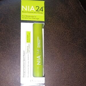 NIA 24 Depigmentation Spot Repair